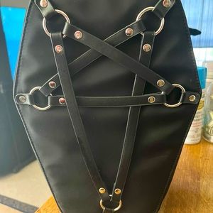 Kill star coffin back pack